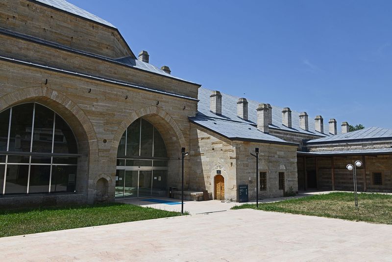 Edirne Ekmekizade caravanserai in 2024 6216.jpg