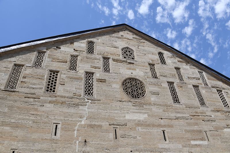 Edirne Ekmekizade caravanserai in 2024 6221.jpg