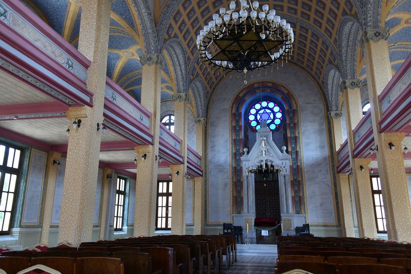 Grand Synagogue of Edirne Interior in 2024 6342.jpg