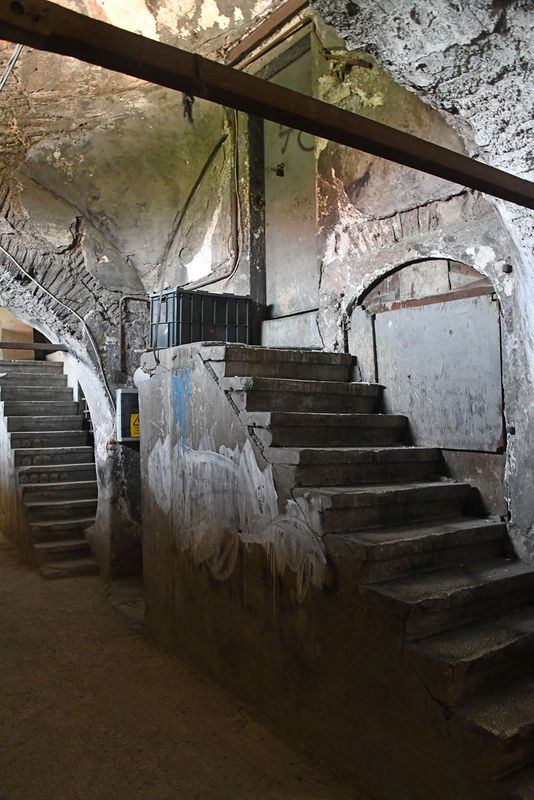 Valide Han Interior in 2024 6618.jpg