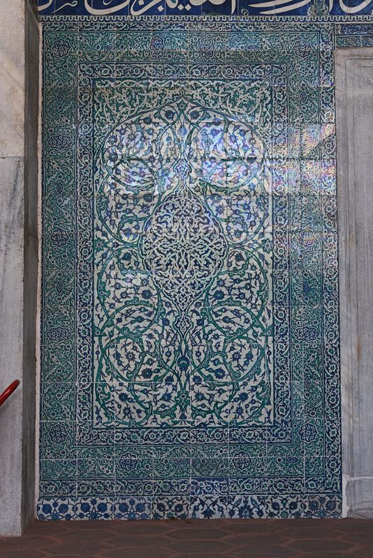 Hatice Turhan Mausoleum Porch in 2024 5226.jpg