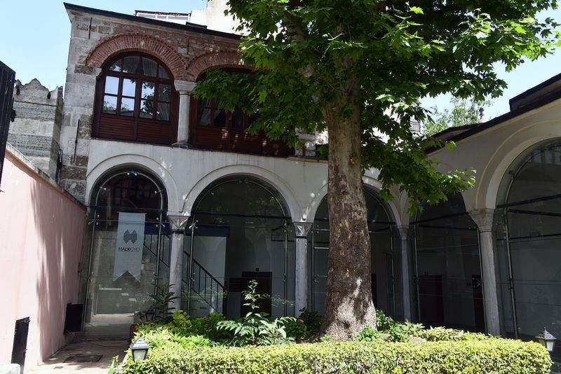 Atik Ali Paşa Medresesi in 2024 6669.jpg