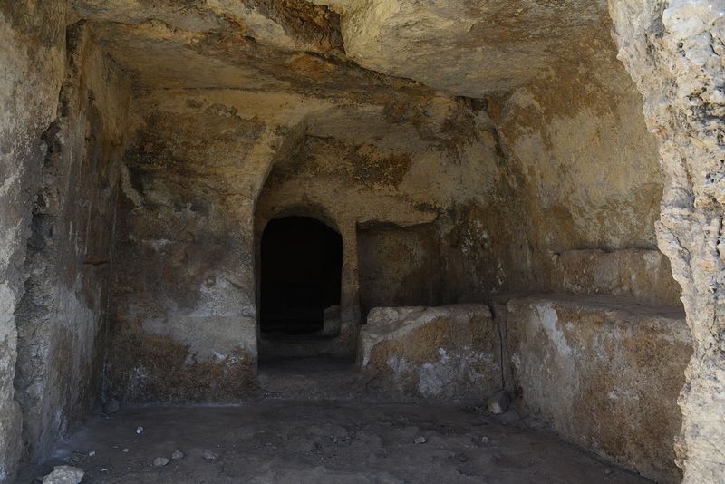 Şanlıurfa Kızılkoyun Necropolis Chamber A In 2024 7718.jpg
