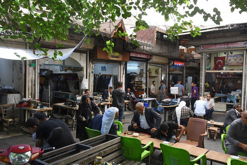 Şanlıurfa open air market area 2024 7681.jpg