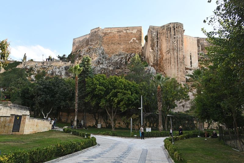 Urfa Castle from park below 2024 7631.jpg