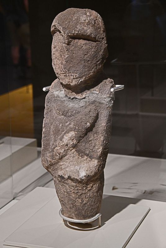 Urfa museum Gbeklitepe Human statue Neolithic Age in 2024 7338.jpg