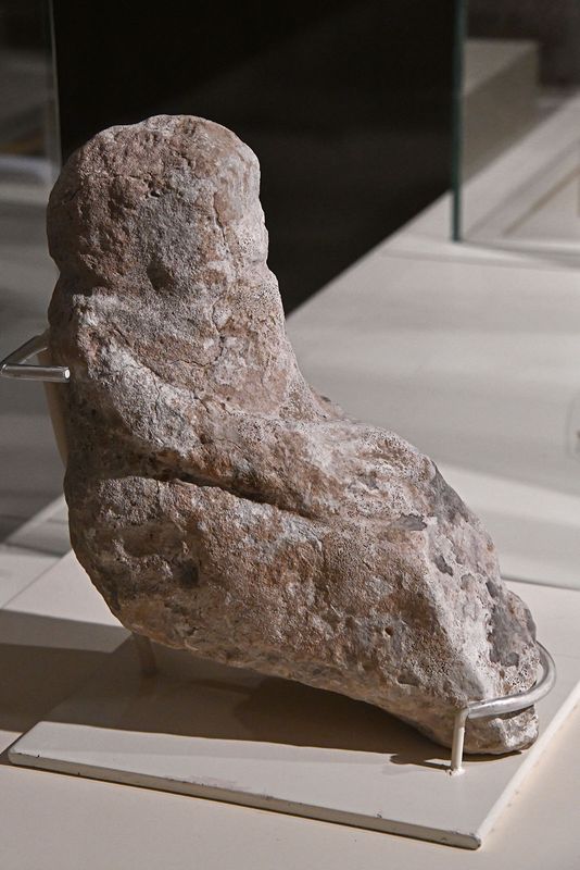 Urfa museum Gbeklitepe Human statue Neolithic Age in 2024 7340.jpg