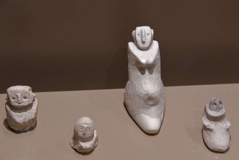 Urfa museum Mezraa Tellelat Miniature human statue Neolithic Age Neolithic Age in 2024 7367.jpg