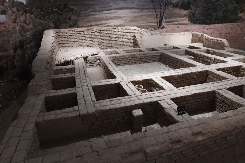 Urfa museum Babylonian Palace from Siverek Iron Age in 2024 0396.jpg