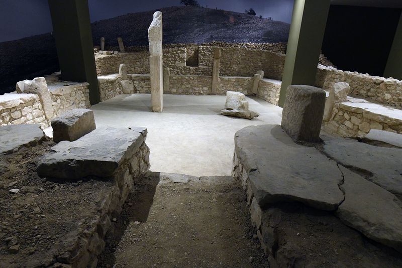 Urfa museum Urfa museum Nevalı ori Temple in 2024 0361.jpg