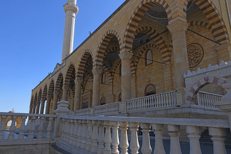 Kahramanmaraş Abdlhamid Han Mosque Exterior Northwest side 2024 8153.jpg