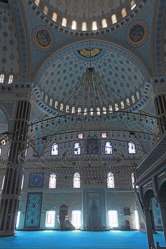 Kahramanmaraş Abdlhamid Han Mosque Interior 2024 8172.jpg