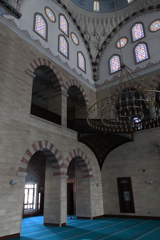 Kahramanmaraş Abdlhamid Han Mosque Interior 2024 8173.jpg