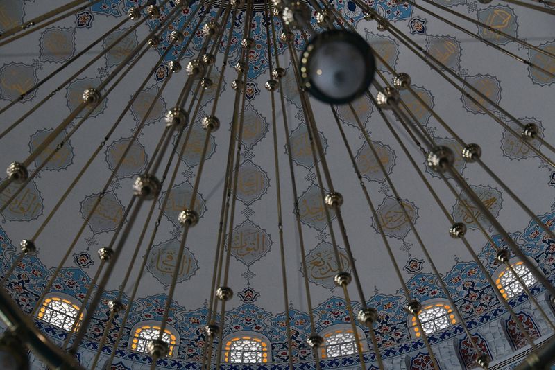 Kahramanmaraş Abdlhamid Han Mosque Interior 2024 8192.jpg