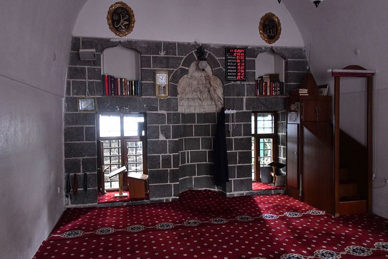 Diyarbakır Sarı Saltuk Camii in 2024 6894.jpg