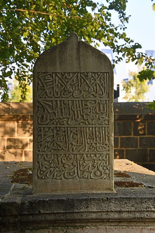Diyarbakır Fatih Pasha Mosque Graveyard in 2024 6959.jpg
