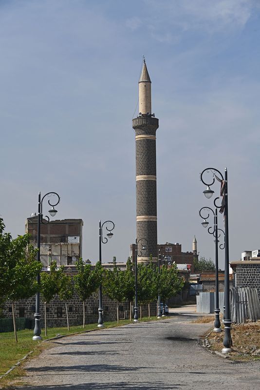 Diyarbakır Hsrev Paşa Cami Exterior in 2024 7086.jpg