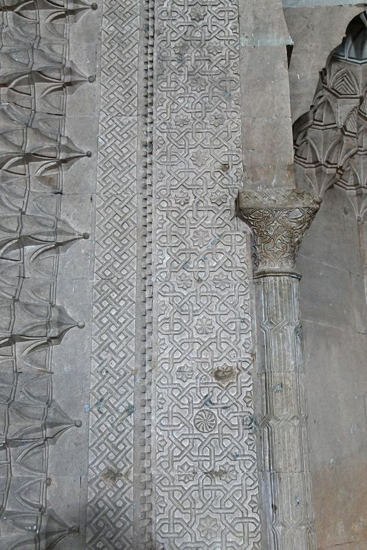 Diyarbakır Iskender Paşa Mosque Interior Mihrab in 2024 6862.jpg