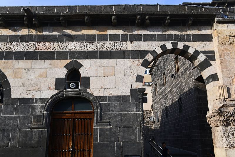 Diyarbakır Ulu Camii Facade north of courtyard in 2024 7144.jpg