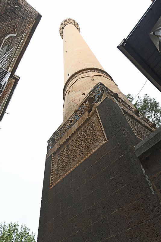 Diyarbakır Melik Ahmet Pasha mosque in 2024 0276.jpg