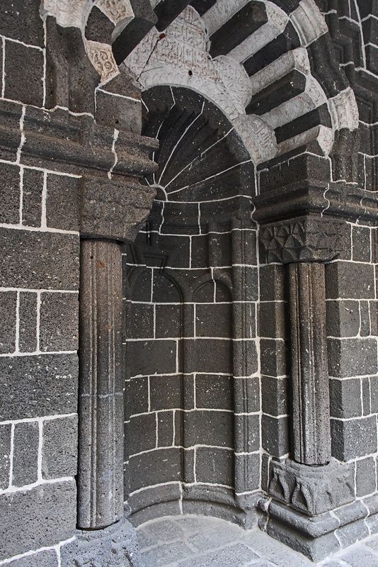 Diyarbakır Mesudiye Medresesi Interior in 2024 7158.jpg
