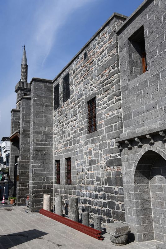 Diyarbakır Mar Petyun Chaldean Church Exterior in 2024 7037.jpg