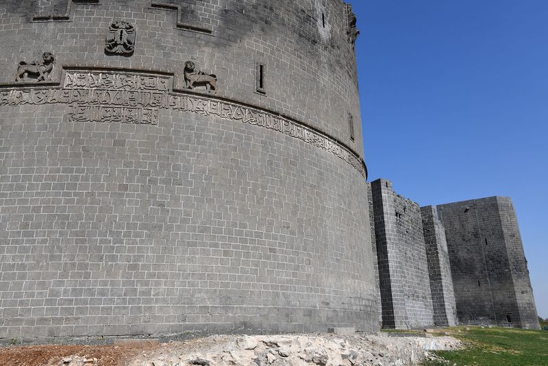 Diyarbakır Yedi Kardeş Burcu in 2024 7229.jpg