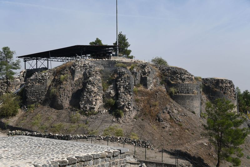 Diyarbakır On south wall of inner fortress in 2024 6723.jpg
