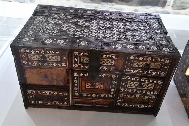 Diyarbakır Thematic Exhibitions in Gendarmerie Building Mother of pearl chest 17th century in 2024 6769.jpg