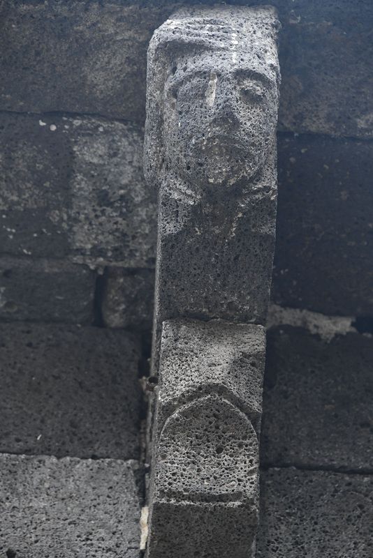 Diyarbakır House during restoration in 2024 6903.jpg