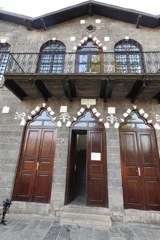 Diyarbakır İkale Administrative building in 2024 0336.jpg