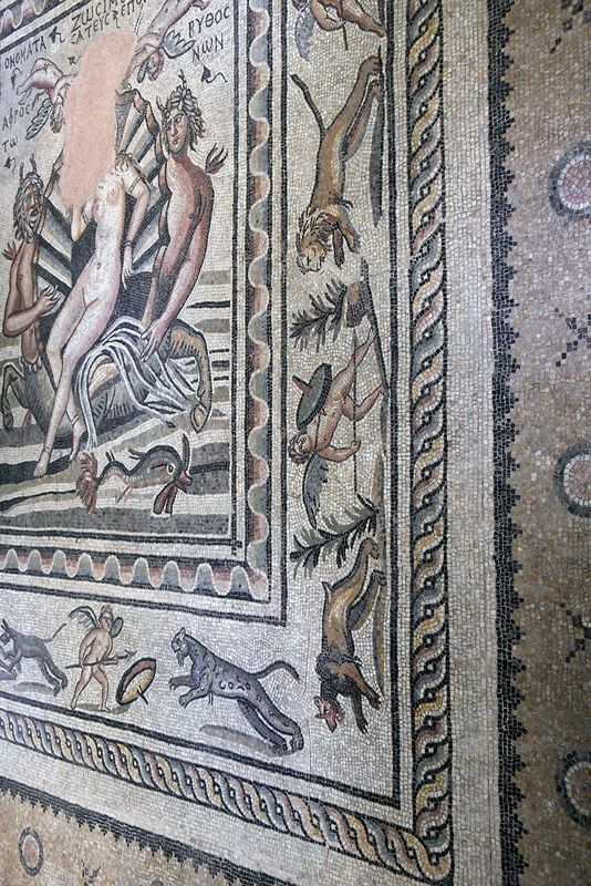 Gaziantep Zeugma Museum Aphrodite mosaic Aphrodite part in 2024 7904.jpg