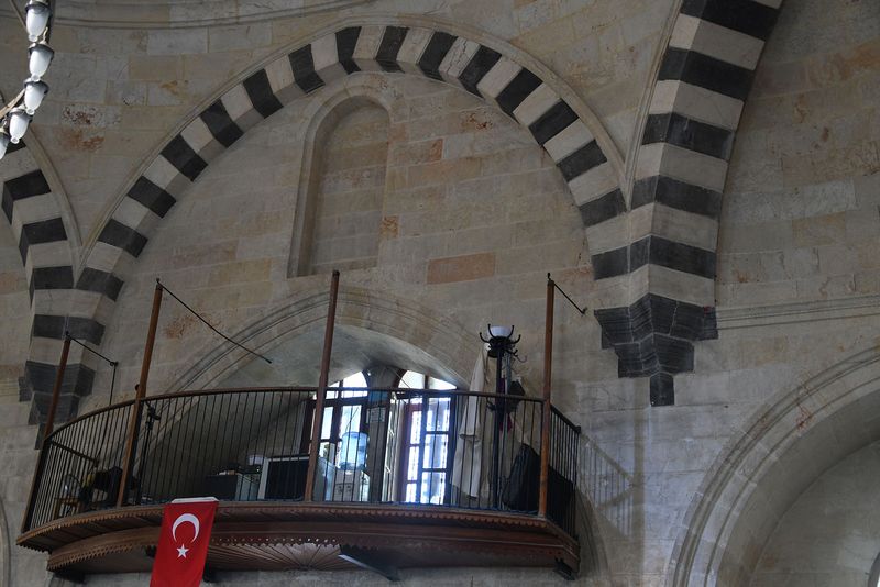 Gaziantep Aladdevle mosque in 2024 8128.jpg