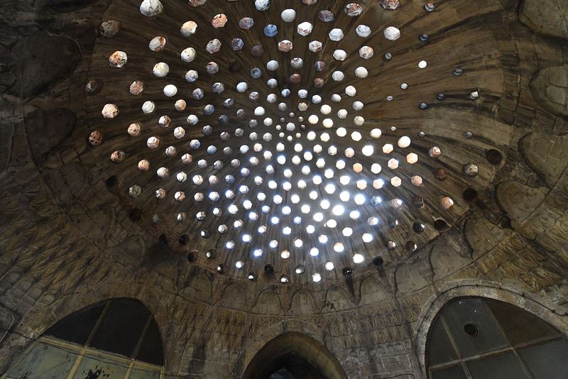 Gaziler Street old hamam in 2024 West room room 0432.jpg