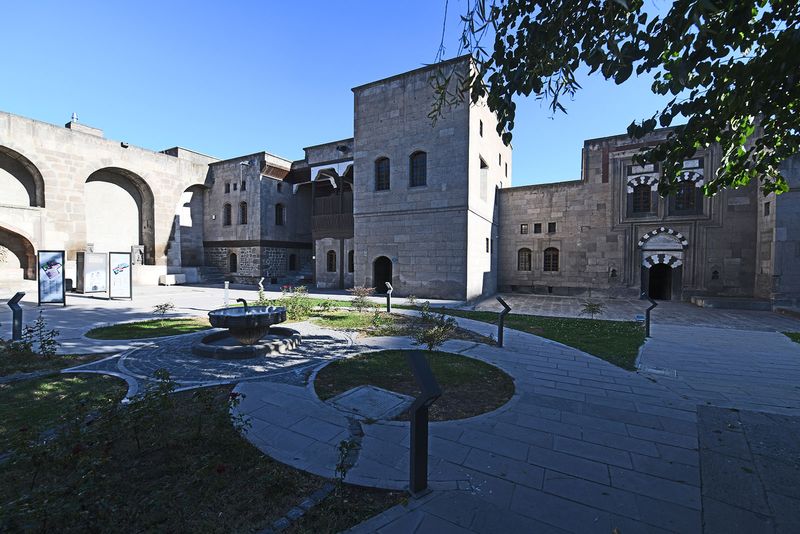 Kayseri Gpgpoğlu Ethnography Museum 0559.jpg