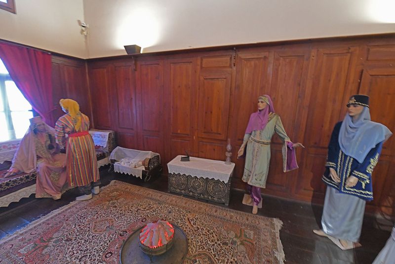 Kayseri Gpgpoğlu Ethnography Museum Haremlik displays Bedroom 0550.jpg