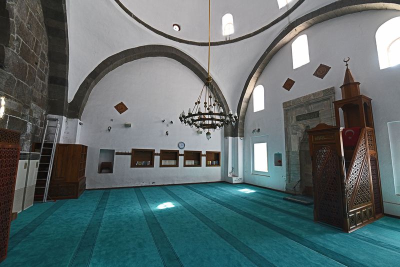 Kayseri Fortress Interior Kale Cami in 2024 0510.jpg