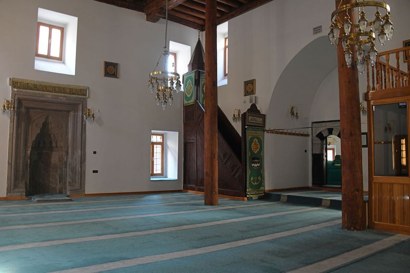 Kayseri Şeyh camii Interior in 2024 8513.jpg