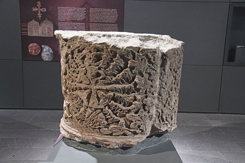 Kayseri Archaeological Museum Andesit Altar Eastern Roman Period 395-1071 AD in 2023  5150.jpg