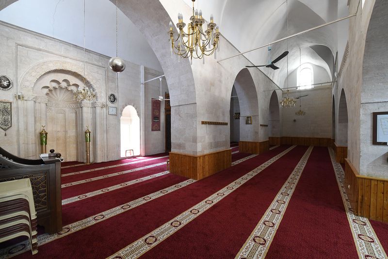 Mardin Şehidiye Mosque Interior in 2025 0857.jpg