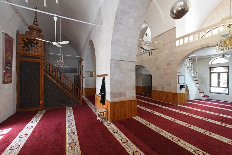 Mardin Şehidiye Mosque Interior in 2025 0862.jpg