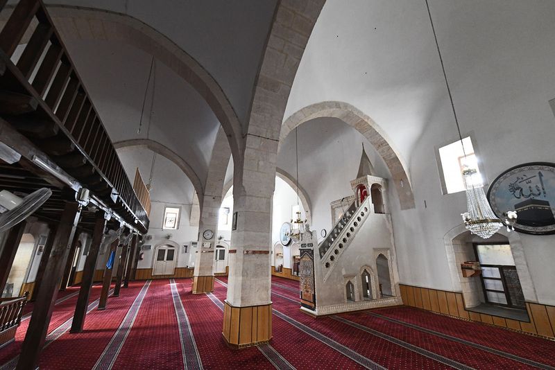 Şanlıurfa Yusuf Pasa Mosque Interior in 2025 1248.jpg
