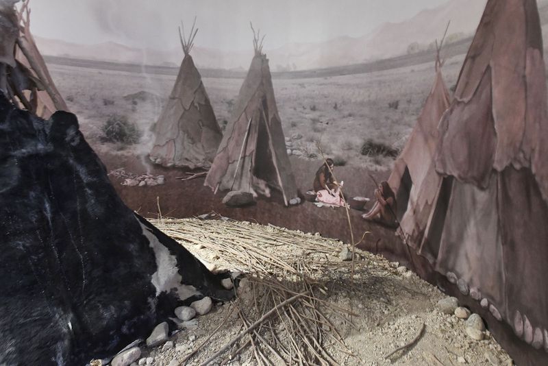 Urfa museum Man and tent Neolithic age in 2025 1206.jpg