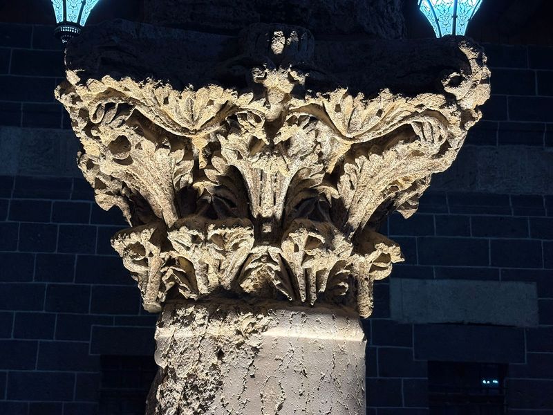 Diyarbakır Mesudiye Medresesi front in 2025 1548.jpg