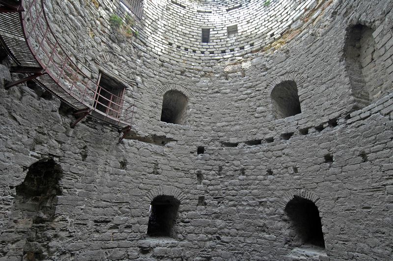 Yedikule Tower of the ambassadors in 2006 3390