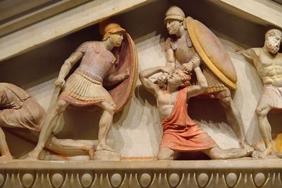 Istanbul Archaeological Museum Alexander Sarcophagus pediment above battle scene 2981.jpg