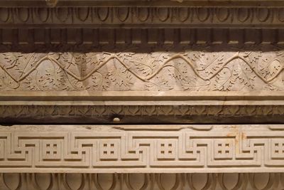Istanbul Archaeological Museum Alexander Sarcophagus top 4025.jpg