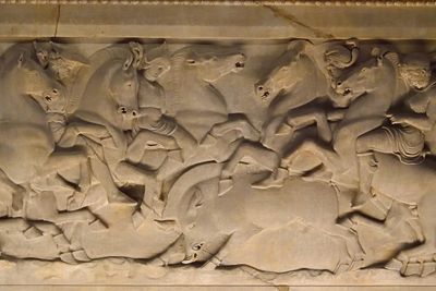 Istanbul Archaeological Museum Lycian sarcophagus Long side with boar hunt 2957.jpg