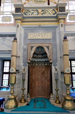 Istanbul Ayazma Mosque mihrab 0650.jpg