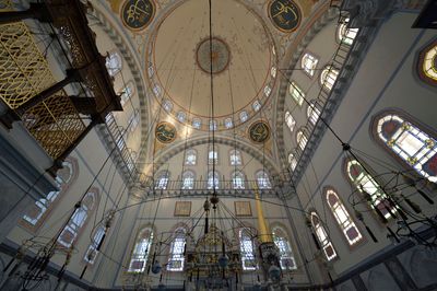 Istanbul Ayazma Mosque mihrab side 0657.jpg